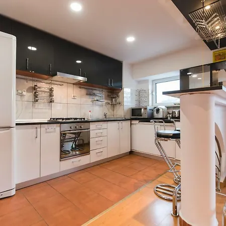 Апартаменти Near Old Town - Nicopole *